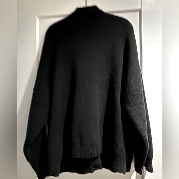 OAK & FORT Oversized Black Cardigan - Picture 2 of 4